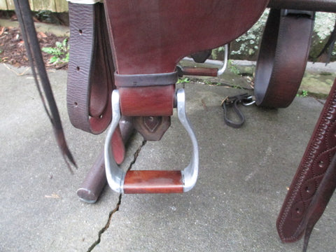 Roohide Cutting Saddle