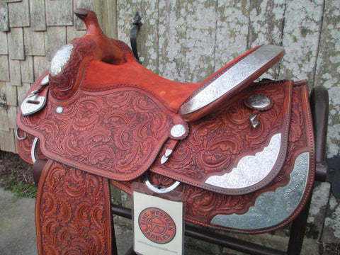 Bob's Show Saddle