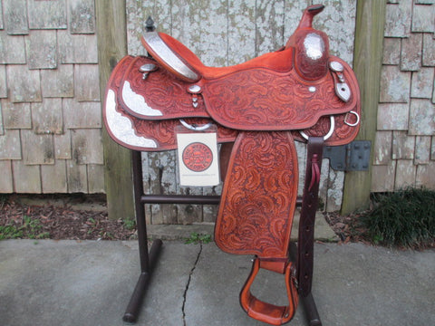 Bob's Show Saddle