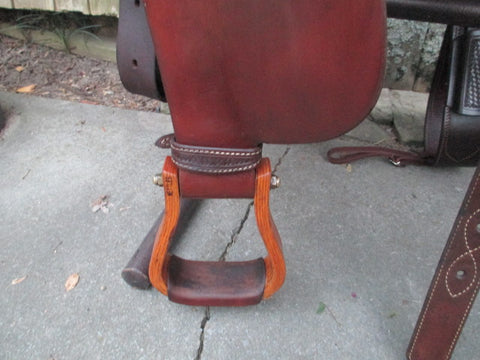 Roohide Cutting Saddle