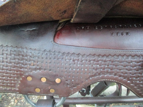 Roohide Cutting Saddle