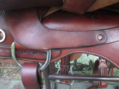 Roohide Cutting Saddle