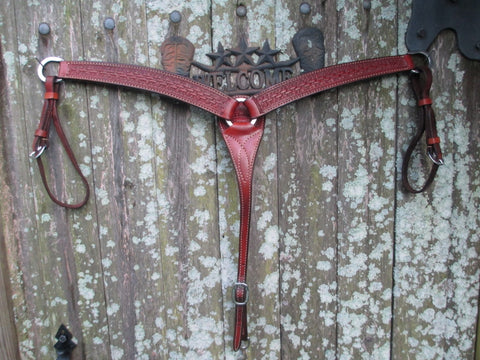 M L Leddy Breast Collar