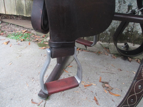 Roohide Cutting Saddle