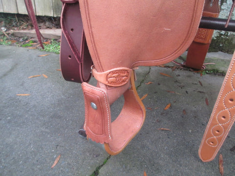 New McCall Lady Wade Ranch Saddle, Roping Saddle