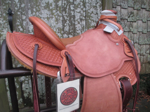 New McCall Lady Wade Ranch Saddle, Roping Saddle