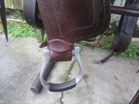Coats Cutting Saddle