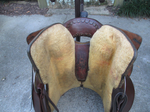 Roohide Cutting Saddle
