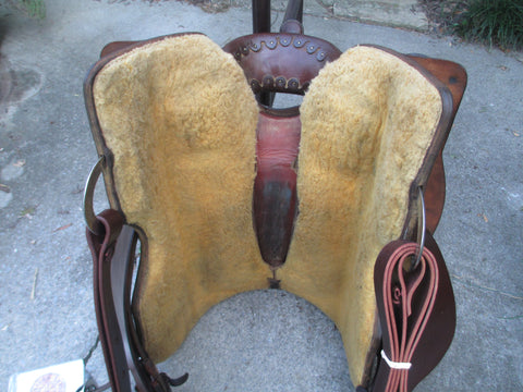 Roohide Cutting Saddle
