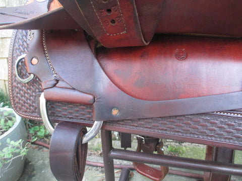 Coats Cutting Saddle