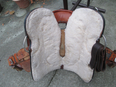 Congress Leather Youth Show Saddle