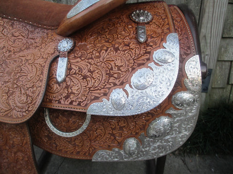 Blue Ribbon Show Saddle With Silver Horn