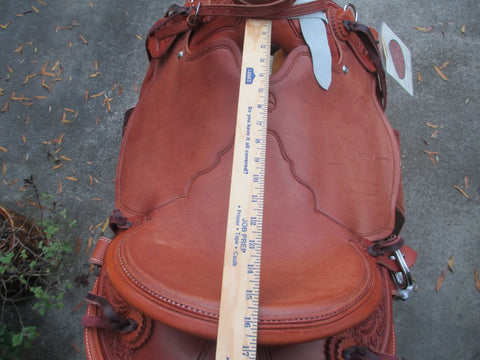 New McCall Lady Wade Ranch, Roping Saddle Ranch Saddle