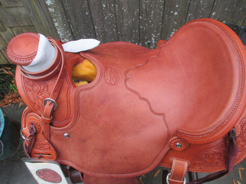 New McCall McLite Wade Ranch, Roping Saddle