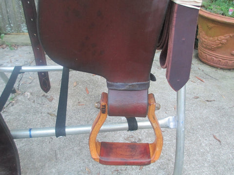 Roohide Wallaby Cutting Saddle