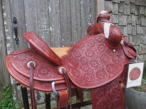 Used McCall Light Will James Roping Saddle