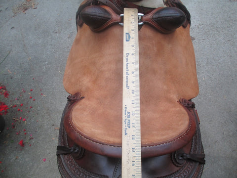 McCall Lady Wade Roping Saddle