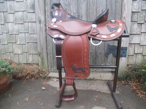 Skyhorse Saddle